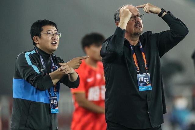 字母34+11雄鹿逆转篮网 76人力克公牛近5战4胜