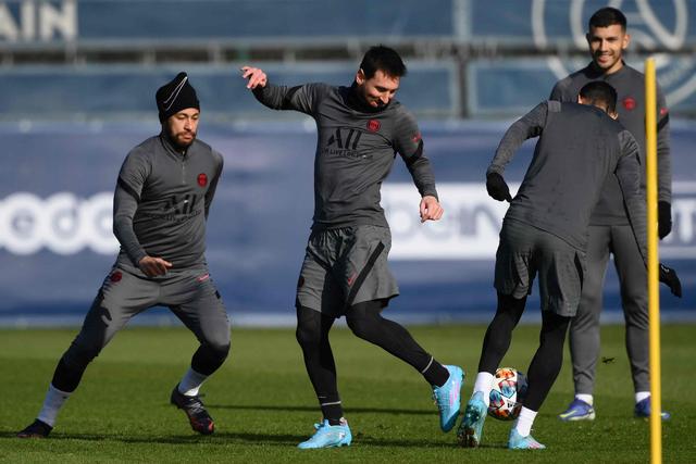 范戴克职业生涯8次与哈兰德交手 5胜3平未尝败绩